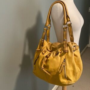 B Makowsky Shoulder Bag with Magnet Closure Large Capacity